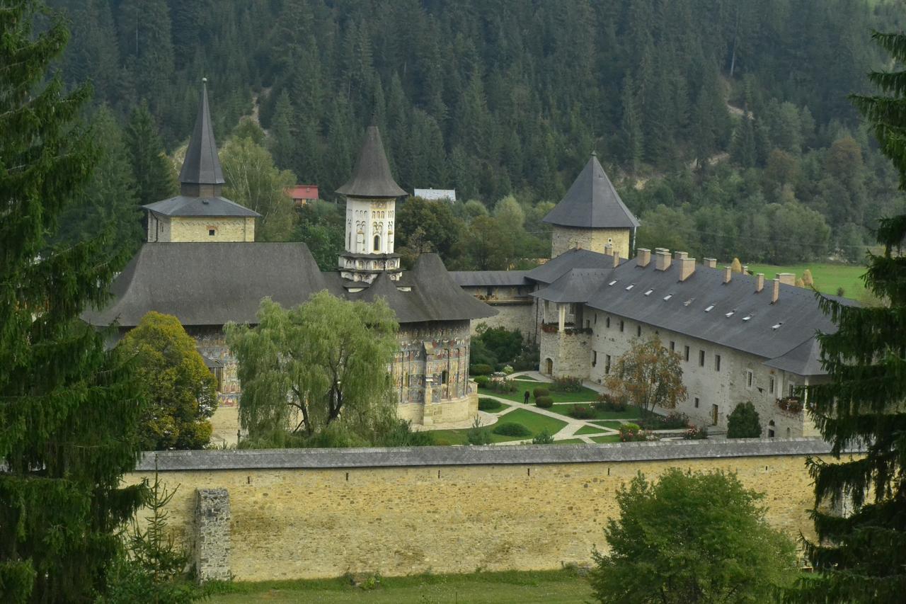 Pensiunea Agroturistica Casa Colinita Vatra Moldoviţei المظهر الخارجي الصورة
